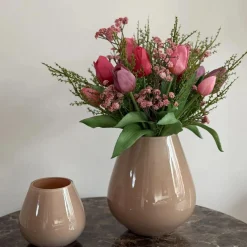 Complete decoratie set Tasman Taupe met tulpen | Vase the world