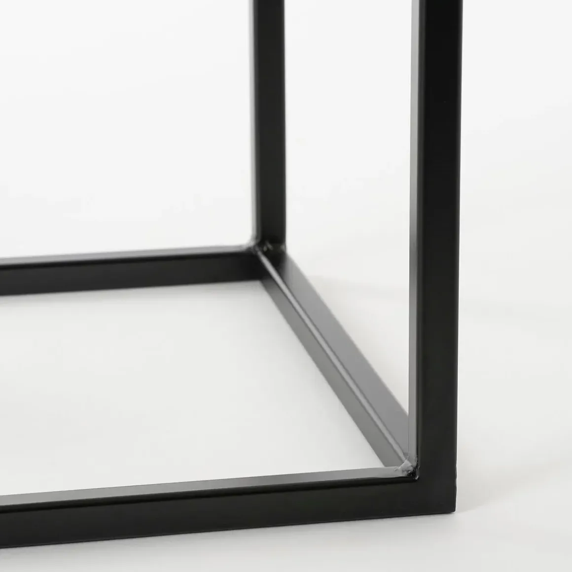 Goa Bijzettafel – Set van 2 – L35 x B35 x H55 cm – Metaal – Zwart