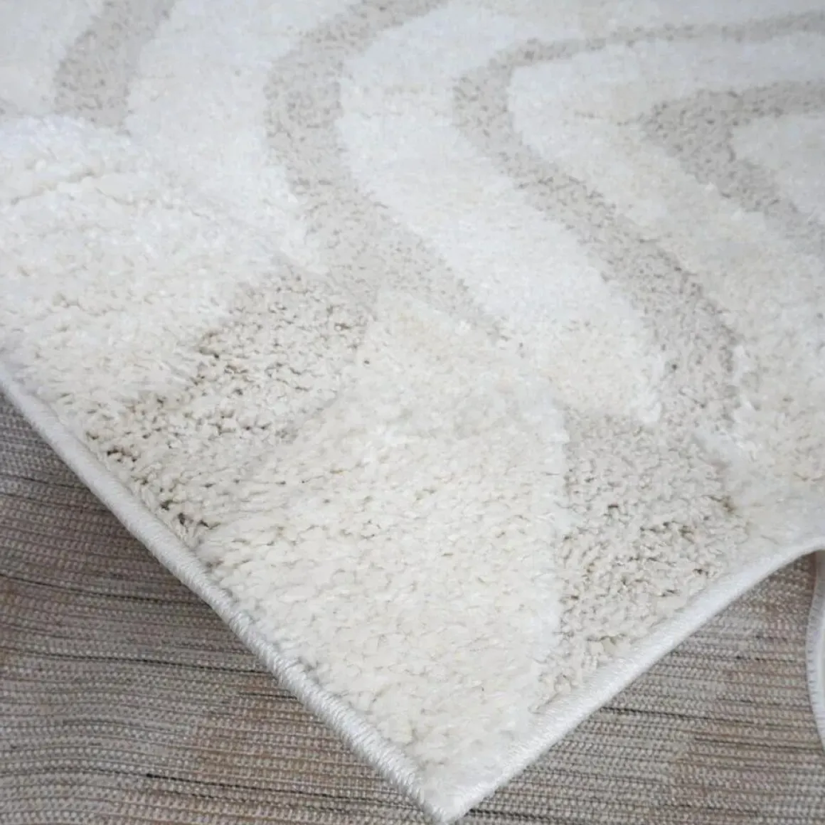Vloerkleed Isa Beige 70 – 200 x 280 cm